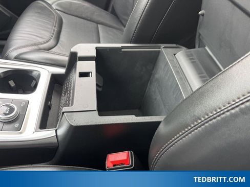 Certified 2022 Ford Explorer Platinum w/ Equipment Group 601A image 41