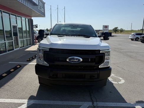Used 2022 Ford F250 XL w/ Power Equipment Group AWD/4WD image 11