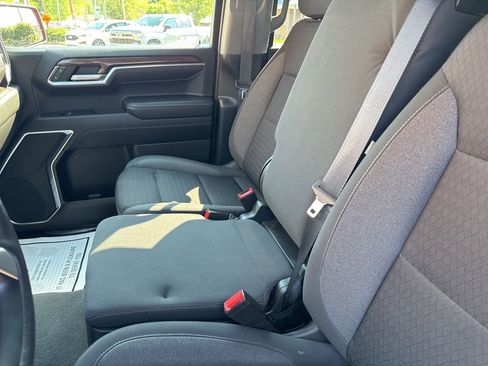 Used 2023 Chevrolet Silverado 1500 RST AWD/4WD image 29