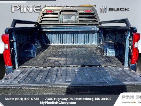 Used 2019 Chevrolet Silverado 1500 LTZ w/ LTZ Plus Package AWD/4WD image 5