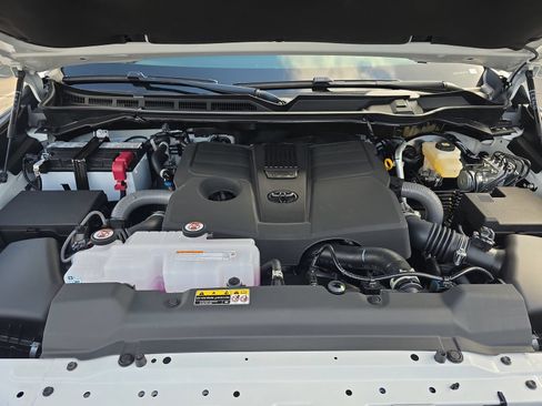 New 2026 Toyota Tundra 1794 Edition AWD/4WD image 32