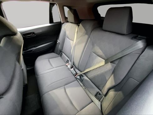 Used 2024 Toyota Corolla Cross LE w/ Moonroof Package FWD image 21