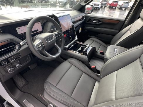 New 2026 GMC Yukon XL Denali w/ Sun & Power Step Package image 24