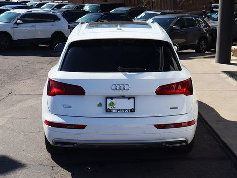 Used 2019 Audi Q5 2.0T Premium Plus w/ Premium Plus Package AWD/4WD image 10