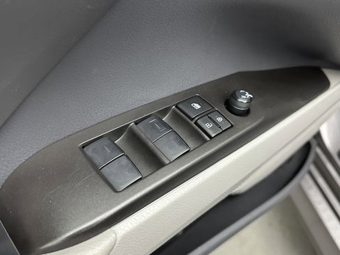 Used 2023 Toyota Camry LE image 12