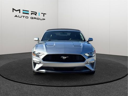 Used 2020 Ford Mustang Premium image 3