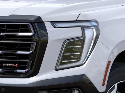 New 2026 GMC Yukon XL AT4 Ultimate AWD/4WD image 10