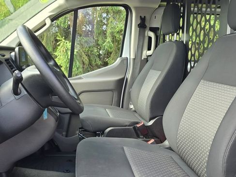 Used 2025 Ford Transit 250 Low Roof w/ Exterior Upgrade Package RWD image 3