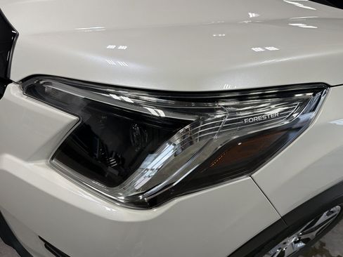 Certified 2023 Subaru Forester Premium AWD/4WD image 16