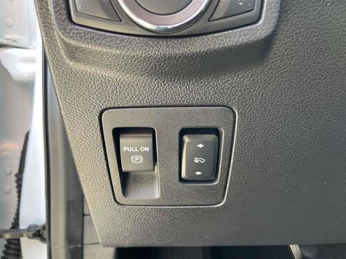 Used 2019 Ford Expedition Limited w/ Equipment Group 301A image 24