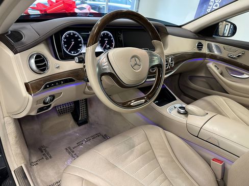 Used 2014 Mercedes-Benz S 550 Sedan image 16