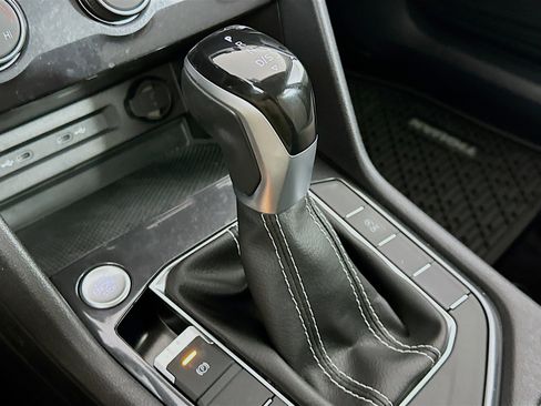 Used 2023 Volkswagen Tiguan S image 24