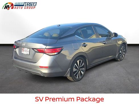 Used 2024 Nissan Sentra SV w/ SV Premium Package image 7