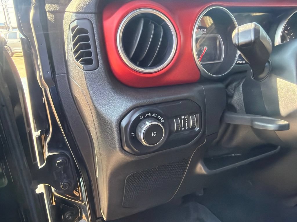 Used 2020 Jeep Wrangler Unlimited Rubicon AWD/4WD image 21