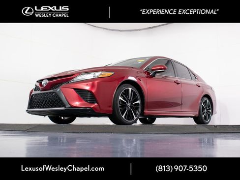 Used 2018 Toyota Camry XSE FWD image 12