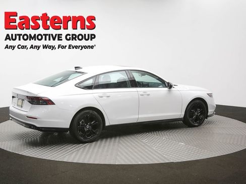 Used 2025 Honda Accord SE image 42