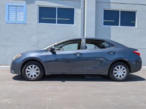 Used 2015 Toyota Corolla L image 5