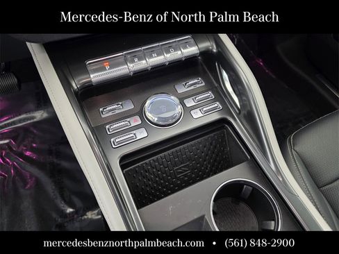 Used 2024 Lincoln Nautilus Premier image 25