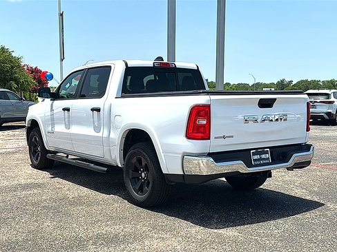 Used 2025 RAM 1500 Lone Star RWD image 6