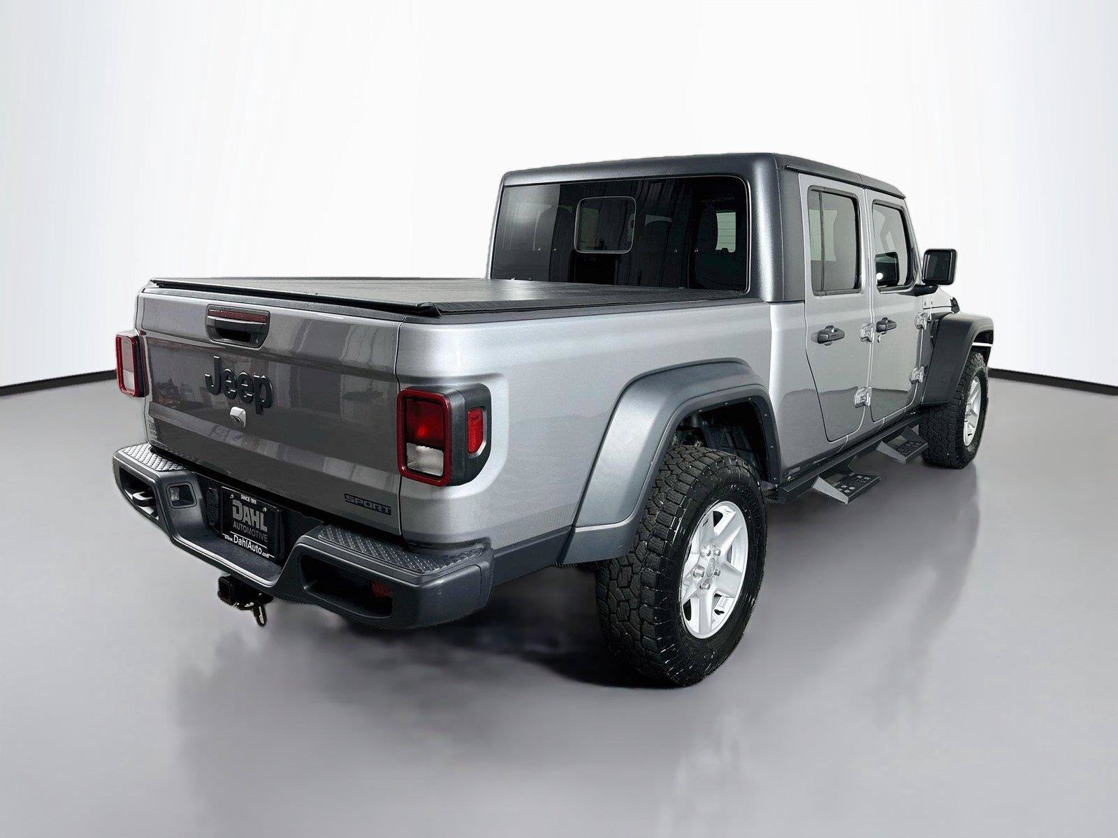 Used 2020 Jeep Gladiator Sport w/ Quick Order Package 24S AWD/4WD image 13