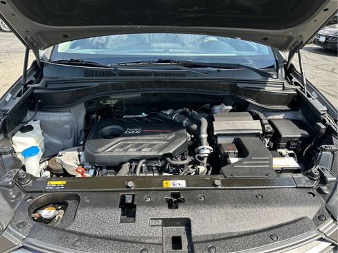 Used 2018 Hyundai Santa Fe Sport 2.0T AWD/4WD image 11
