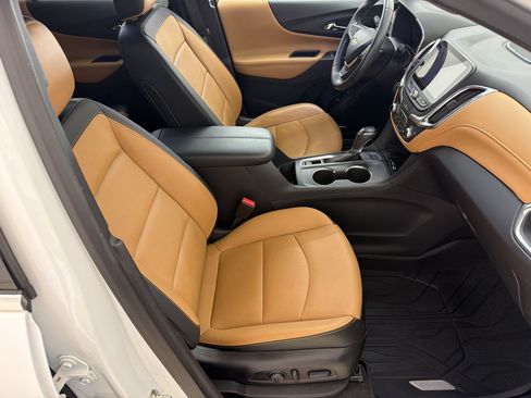 Used 2019 Chevrolet Equinox Premier FWD image 28