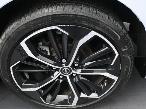 Used 2023 Nissan Altima 2.5 SR image 40