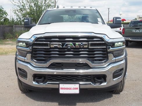 New 2026 RAM 5500 Tradesman w/ Chrome Appearance Group image 3