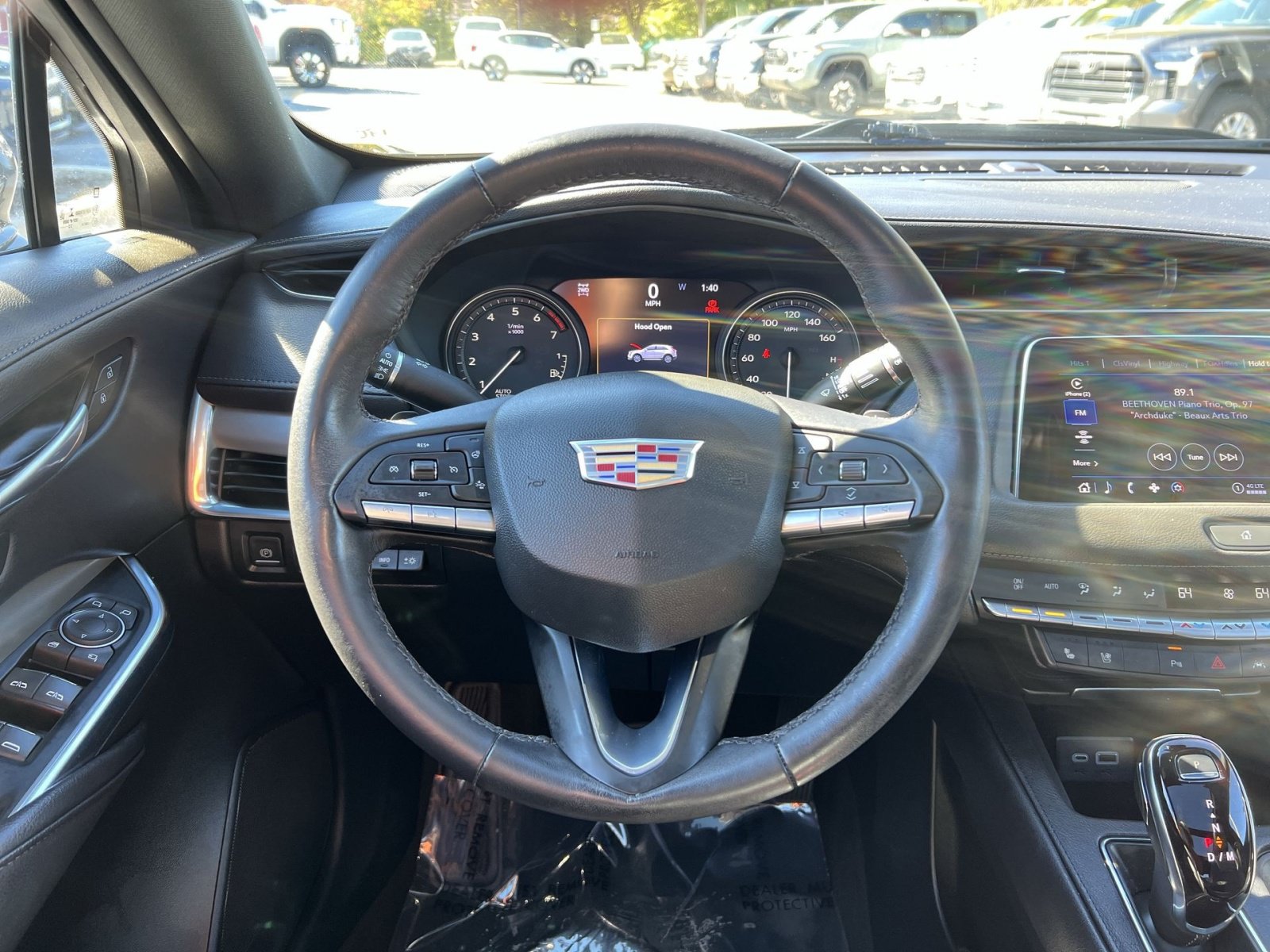 Used 2023 Cadillac XT4 Premium Luxury w/ Technology Package AWD/4WD image 16