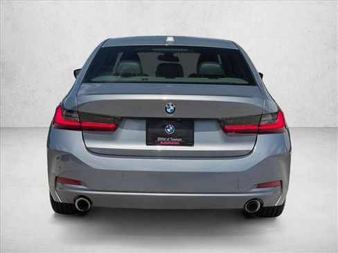 Used 2023 BMW 330i xDrive Sedan w/ Premium Package AWD/4WD image 7