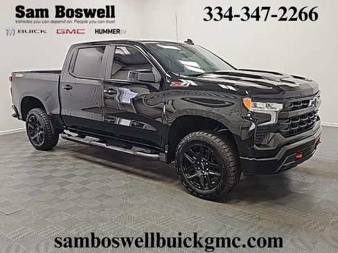 Used 2025 Chevrolet Silverado 1500 LT Trail Boss w/ Convenience Package II image 1