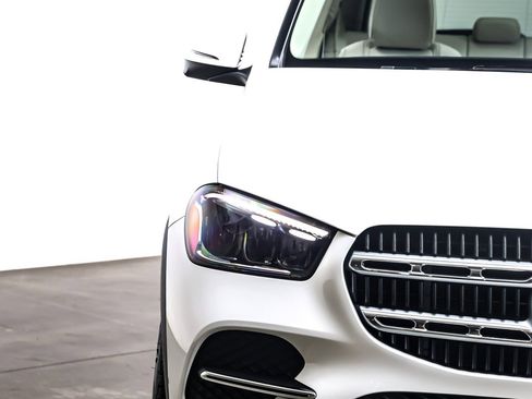 Used 2025 Mercedes-Benz GLE 450e 4MATIC image 14