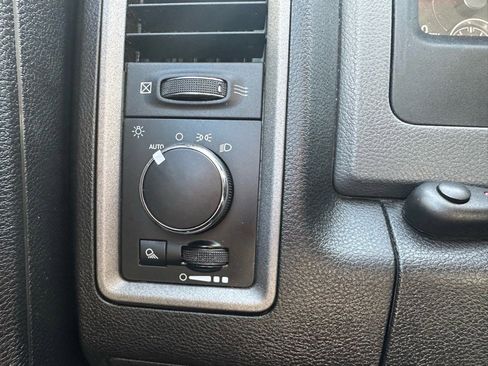 Used 2017 RAM 1500 Tradesman w/ Popular Equipment Group image 13