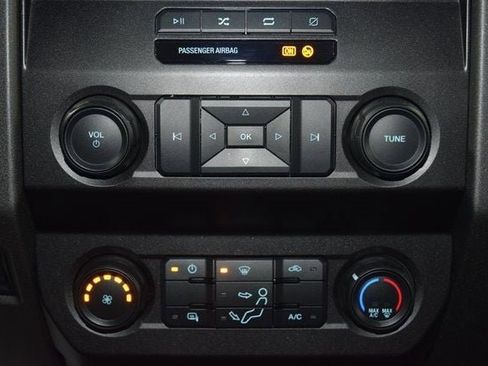 Used 2022 Ford F350 XL w/ Power Equipment Group image 22