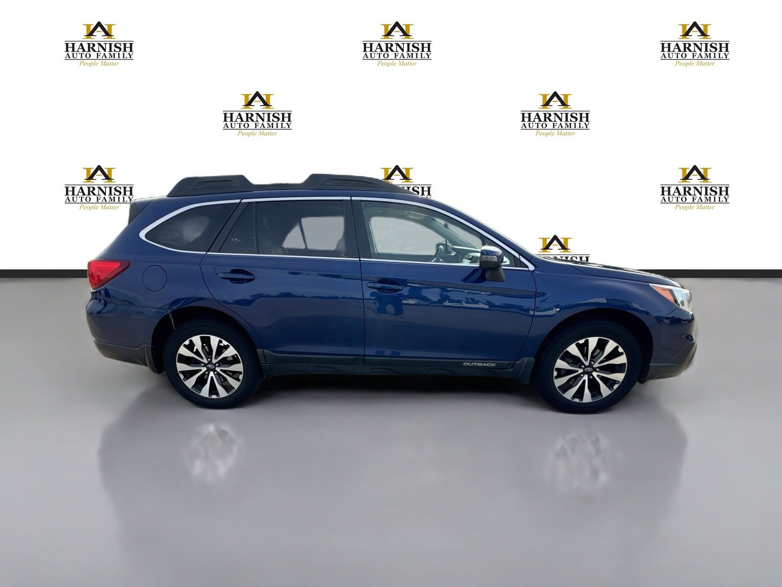 Used 2015 Subaru Outback 2.5i Limited AWD/4WD image 6