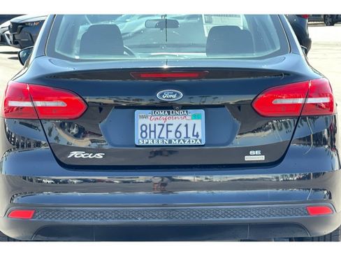 Used 2018 Ford Focus SE FWD image 43