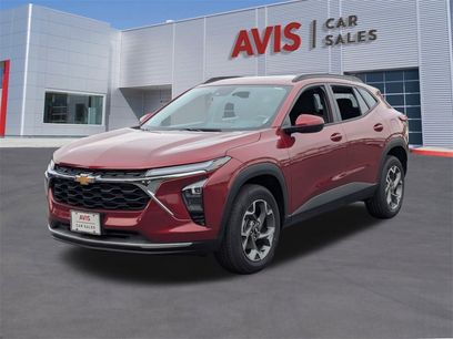 Used 2025 Chevrolet Trax LT w/ LT Convenience Package