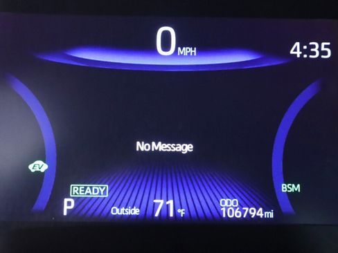 Used 2021 Toyota Corolla LE FWD image 14
