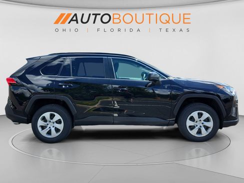 Used 2021 Toyota RAV4 LE AWD/4WD image 7