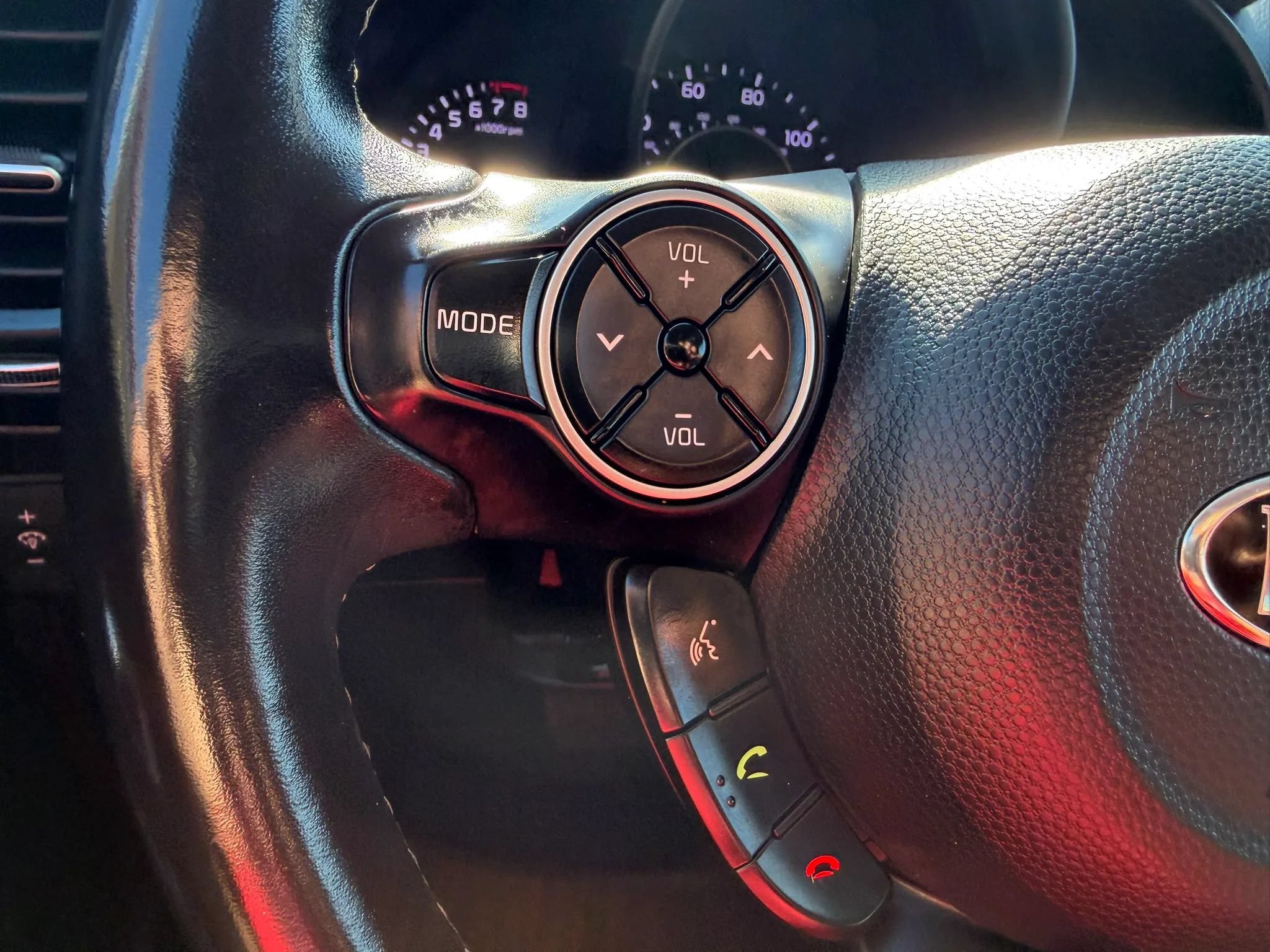 Used 2017 Kia Soul + w/ Designer's Package FWD image 15