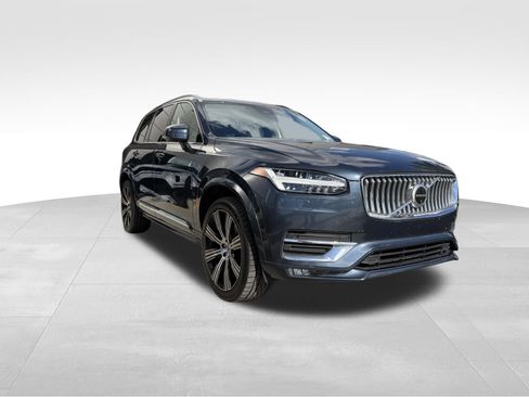 Used 2023 Volvo XC90 B6 Ultimate w/ Protection Package Premier image 3