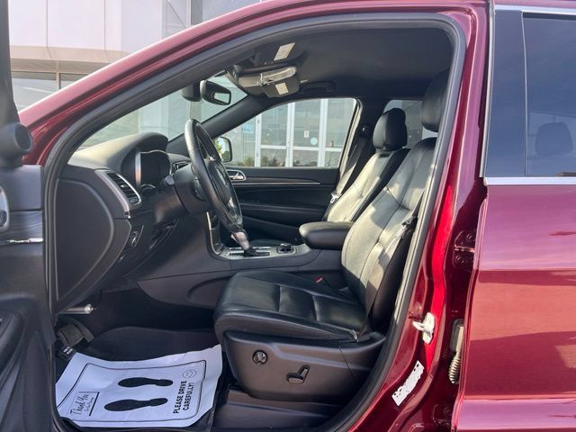 Certified 2019 Jeep Grand Cherokee Limited w/ Trailer Tow Group IV AWD/4WD image 9