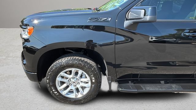 Used 2025 Chevrolet Silverado 1500 RST AWD/4WD image 35
