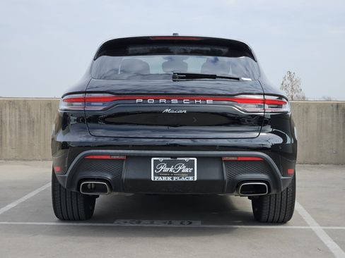 Certified 2026 Porsche Macan AWD/4WD image 7