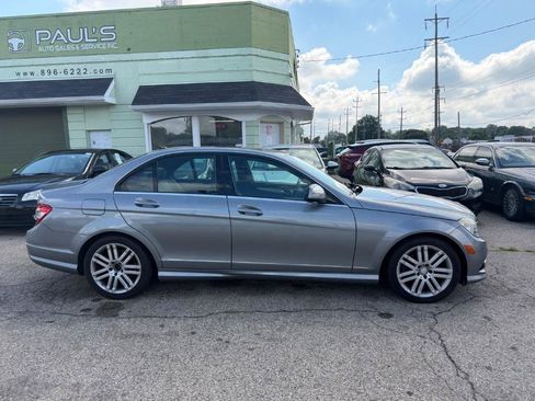 Used 2008 Mercedes-Benz C 300 4MATIC Sedan image 7