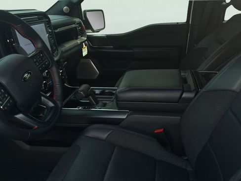 Used 2025 Ford F150 Raptor AWD/4WD image 5