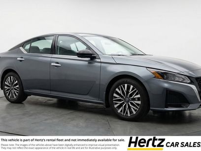 Used 2025 Nissan Altima 2.5 SV