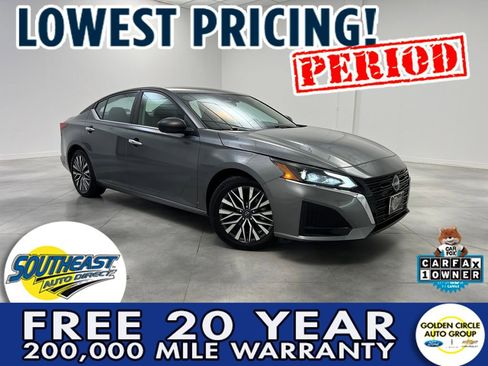 Used 2025 Nissan Altima 2.5 SV image 1