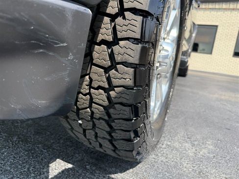 Used 2022 RAM 2500 Laramie AWD/4WD image 33
