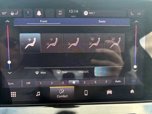 Used 2023 Jeep Compass Limited AWD/4WD image 7